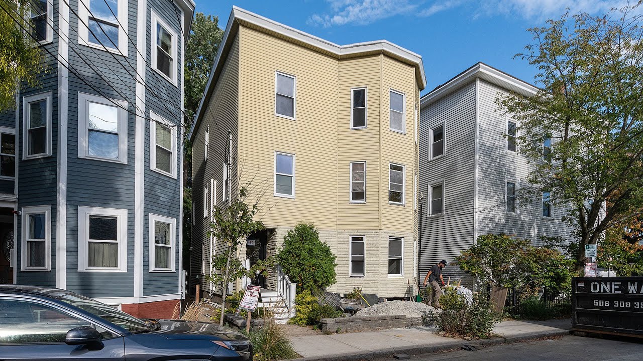 131 Erie Street 2, Cambridge, MA 02139
