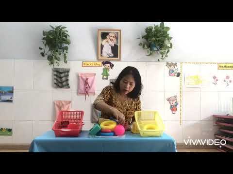 Chọn đồ chơi đúng màu