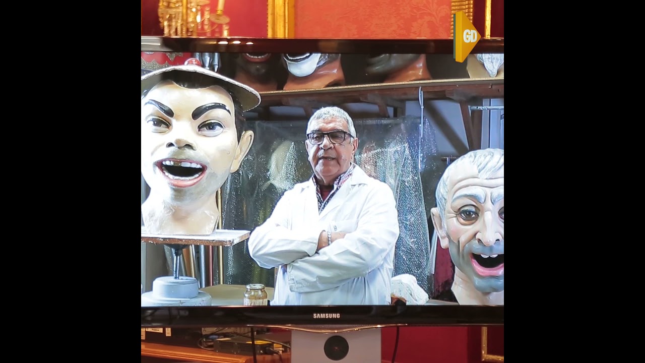 Granada ya vive el Corpus con la lectura del pregón y la inauguración de las portadas