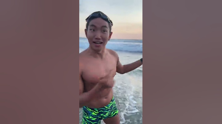 Renang di Laut, EH Ada Buaya ?! 🐊