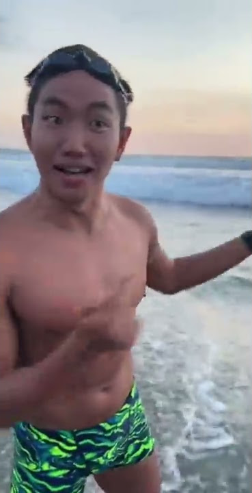 Renang di Laut, EH Ada Buaya ?! 🐊
