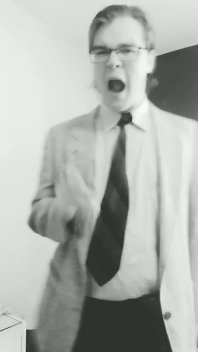 Carl Denham needs a lead... #kingkong #cosplay #carldenham #1933 #bigjackfilms #kingkongcosplay