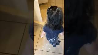 Mom Caught Little Girl after She Got Flower All over Herself