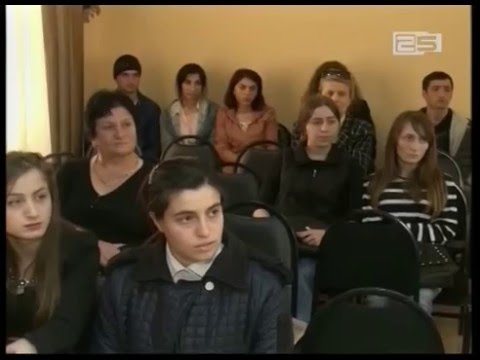 ხელვაჩაურის გამგეობამ 39  სტუდენტს სწავლის თანხის ნაწილი გადასცა