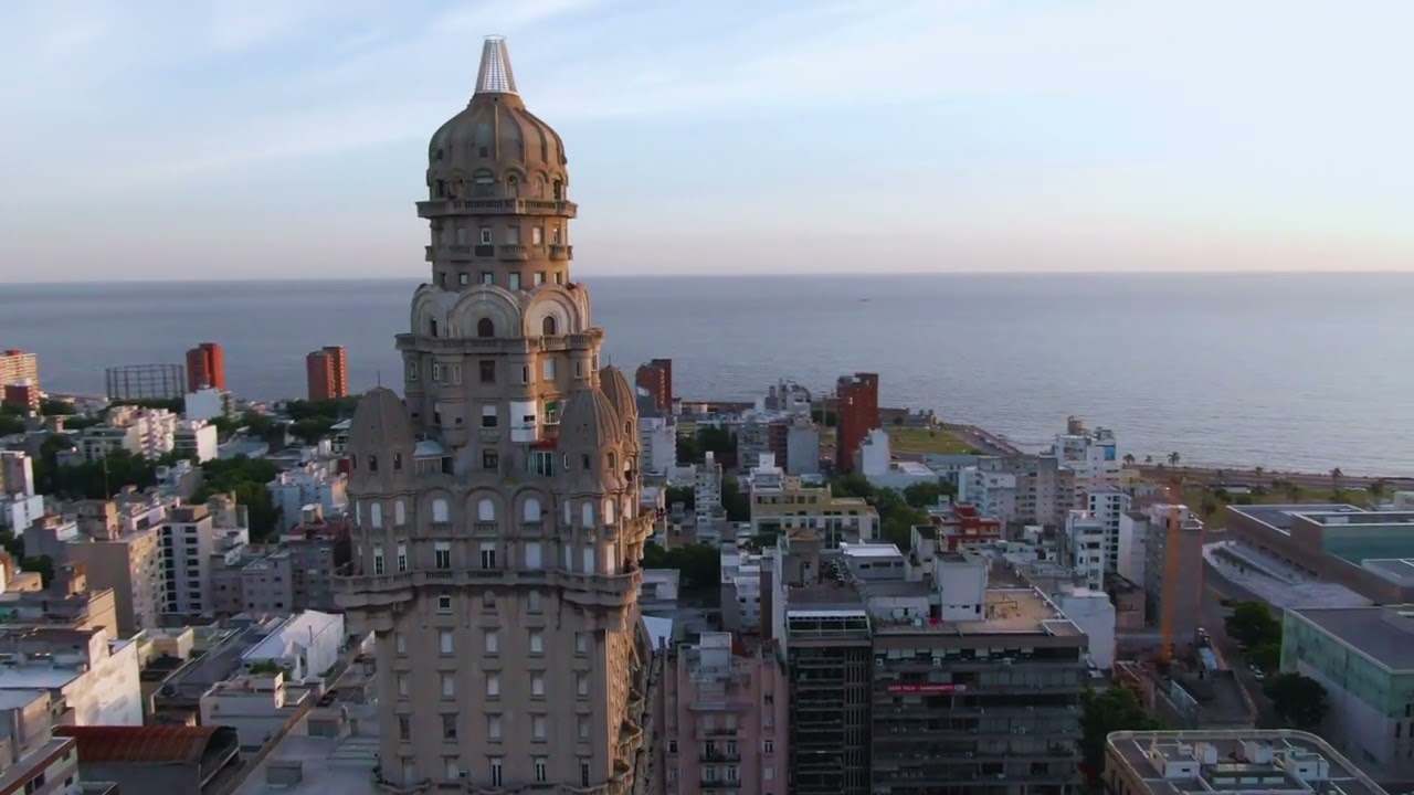 الأوروغواي: أسهل دولة للهجرة في 2025 بدون شهادة أو مال – فرصة لا يعرفها العرب