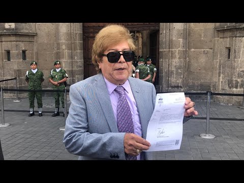 Juan Gabriel pide audiencia al Presidente AMLO