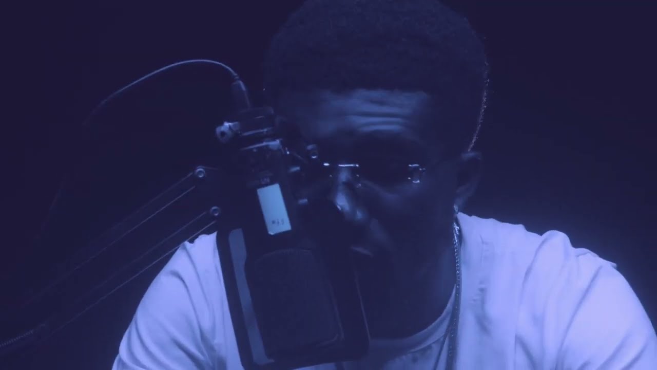 Ver Krys Kofi - K.O.F.I. (Official Music Video) no YouTube Ver Krys Kofi - K.O.F.I. (Official Music Video) no YouTube