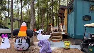 видео: Домики в форте Дисней Уайлдернесс: время Хэллоуина! картинка: Домики в форте Дисней Уайлдернесс: время Хэллоуина!