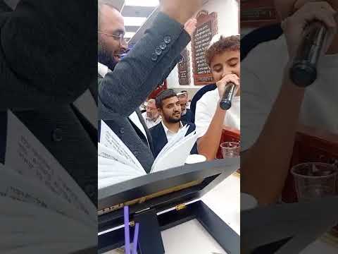 אלחנן משמרתי זכור עוניי ומרודי 