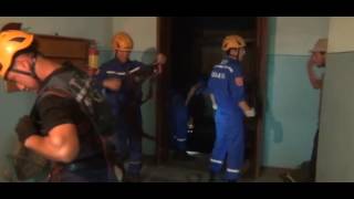 Спасение упавшего в шахту лифта в Шымкенте