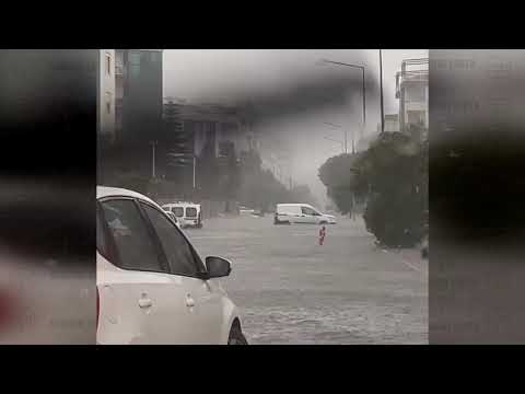 A devastating hurricane hit the coast of Antalya! Flooding in Turkey