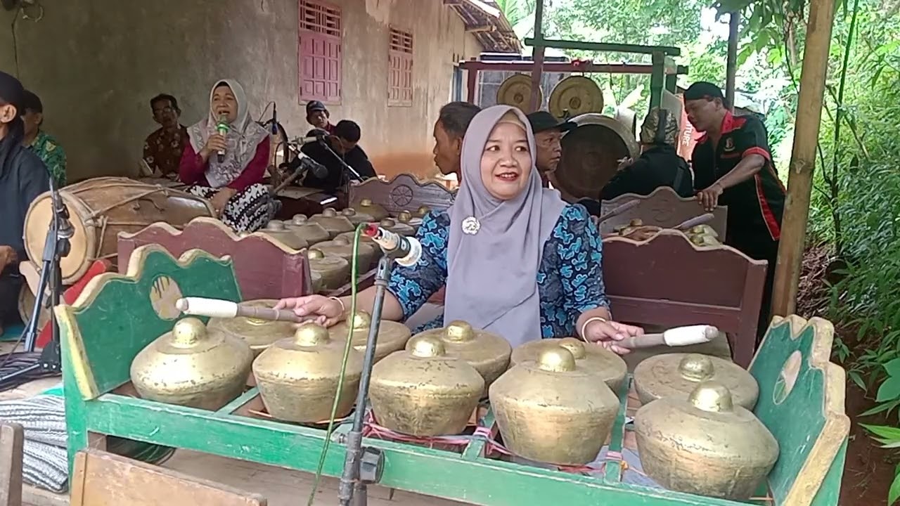 ELUNG GADUNG MINGGAH GUNUNG SARI GENDING UYON UYON BANYUMASAN