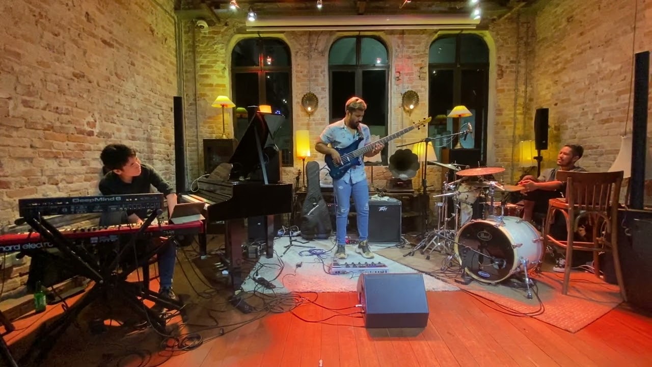 John Thomas Trio Live at Jao Tim | Sweet John