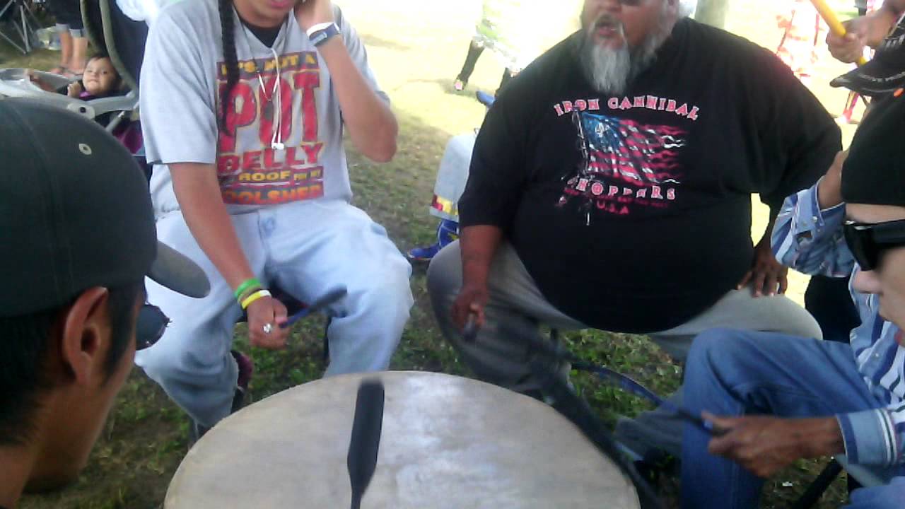 Eagle singing Crane River pw 2015