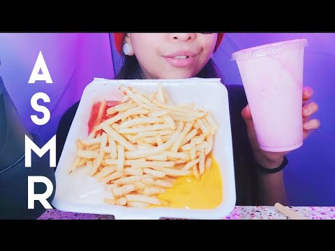 ASMR Papas ala Francesa y Malteada de Fresa / French Fries and Strawberry Milkshake
