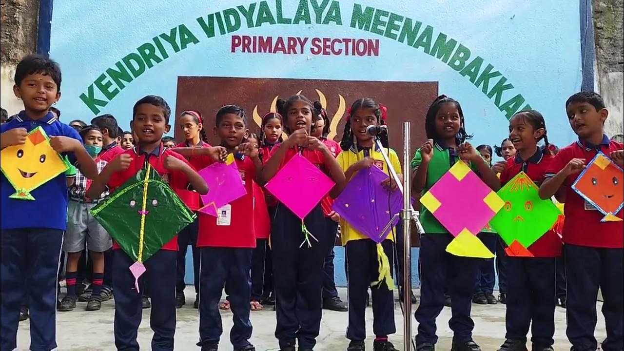KITE HINDI POEM BY CLASS I A. D. BALA JOY DADY. PRT. K.V. MINAMBAKKAM