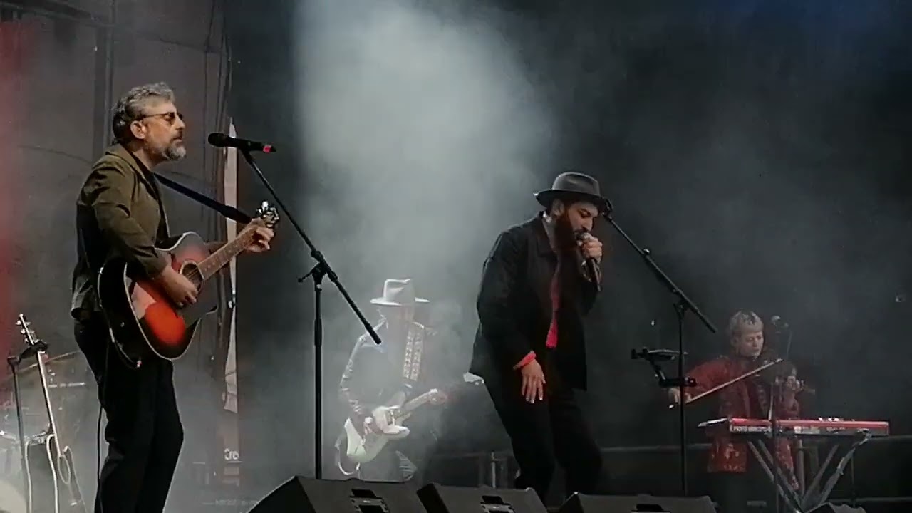 Vasco Brondi & Dario Brunori - l'uomo nero @Costellazione 25 aprile 2024