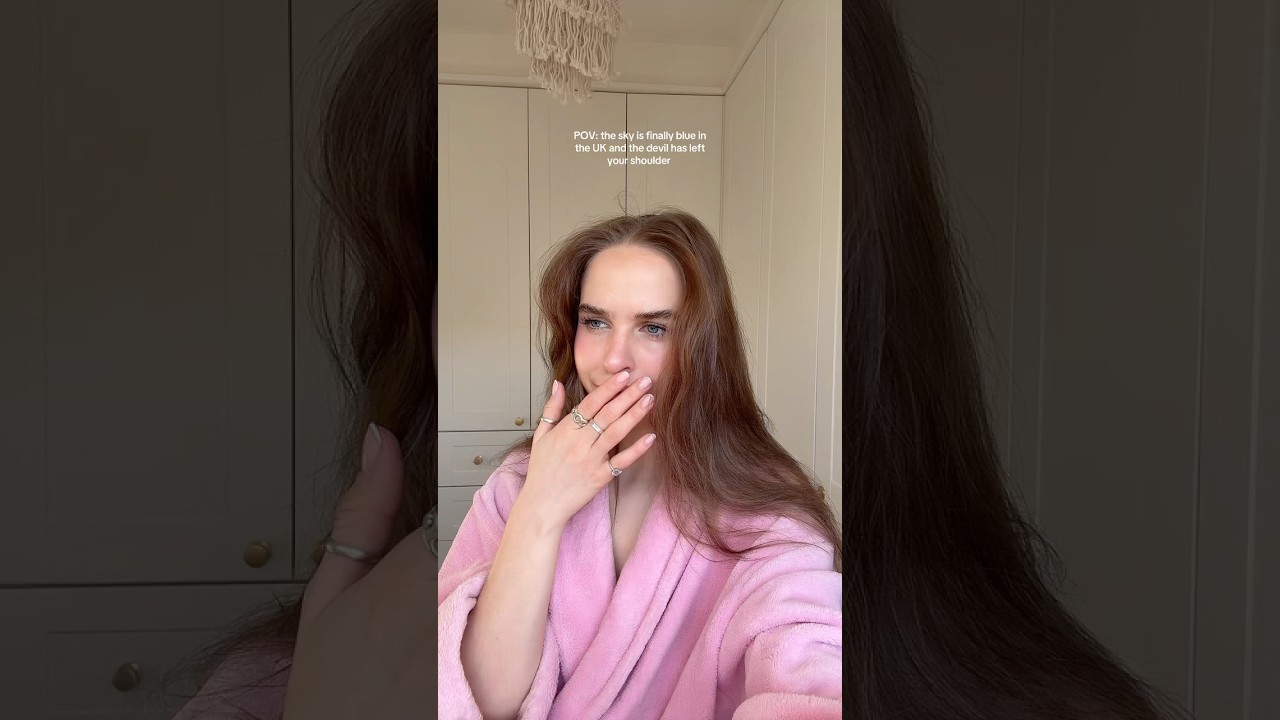 I'm two different girls, weather dependent 