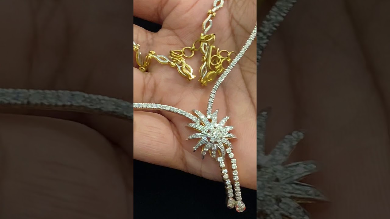 Gorgeous 3.65 Carats Round Brilliant Cut Diamonds Wedding Sun Burst Necklace In Fine 14K Yellow Gold