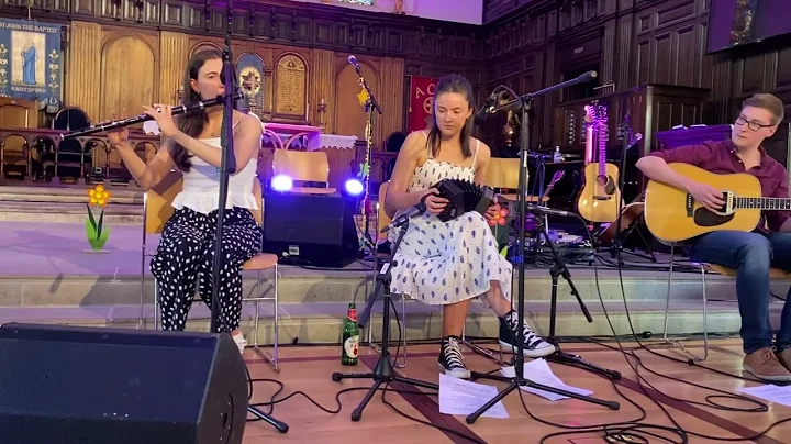 The McGoldrick Sisters and Jimmy Patrick at Knutsf...