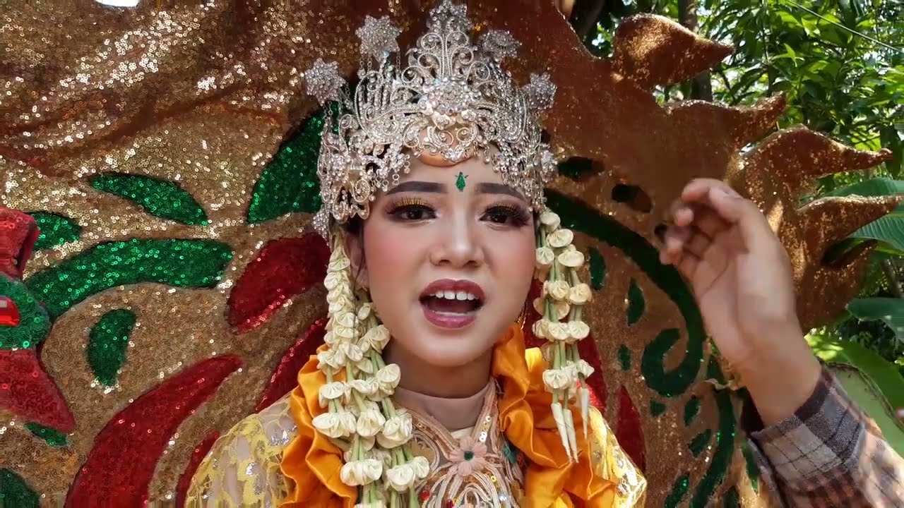 Novelian Naik Singa Dangdut Arak Arakan Ran jaya