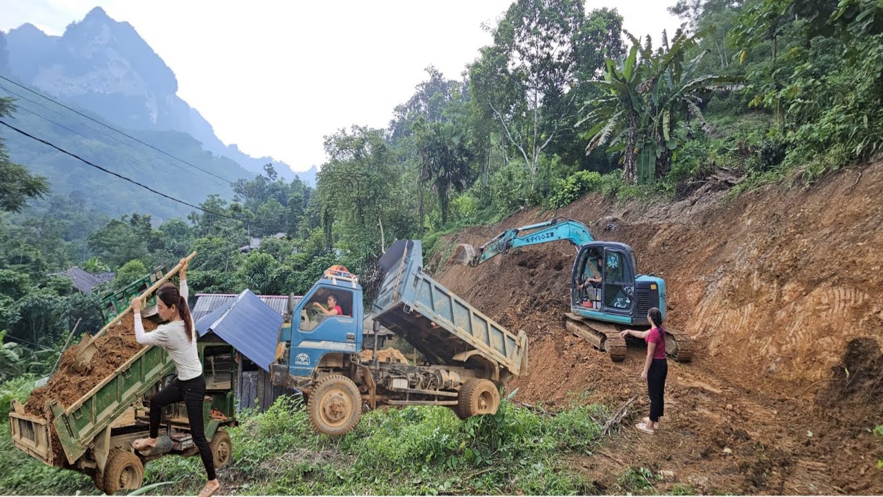 Excavators and trucks transporting landslides into farmers' homes in Phan Ket