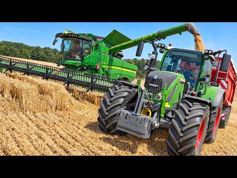 Grain Harvest - Lodged Crops on Slopes - John Deere Combine, Fendt Tractor, Wheat Harvest - Agric...