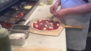 Pizza in 30 Seconds