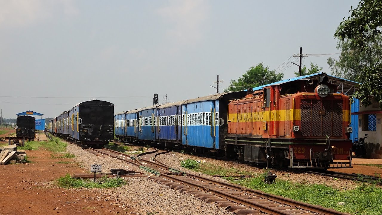 Kendri - Abhanpur to Dhamtari by Narrow gauge train | Full journey coverage