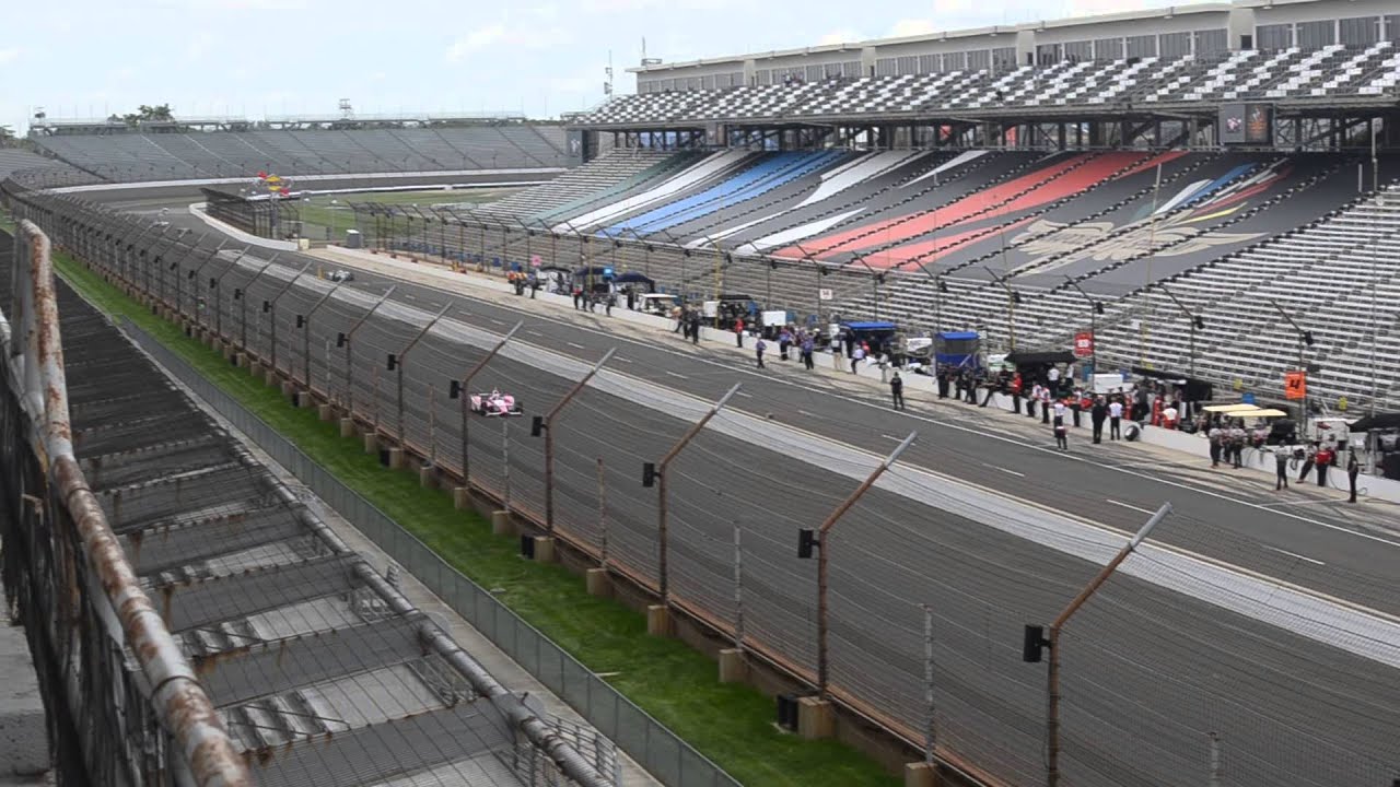 Indianapolis 500 Monday Practice Begins (Paddock Penthouse) YouTube