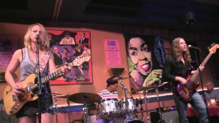 Samantha Fish -- Sympathy for the Devil -- up close at Chan's chords