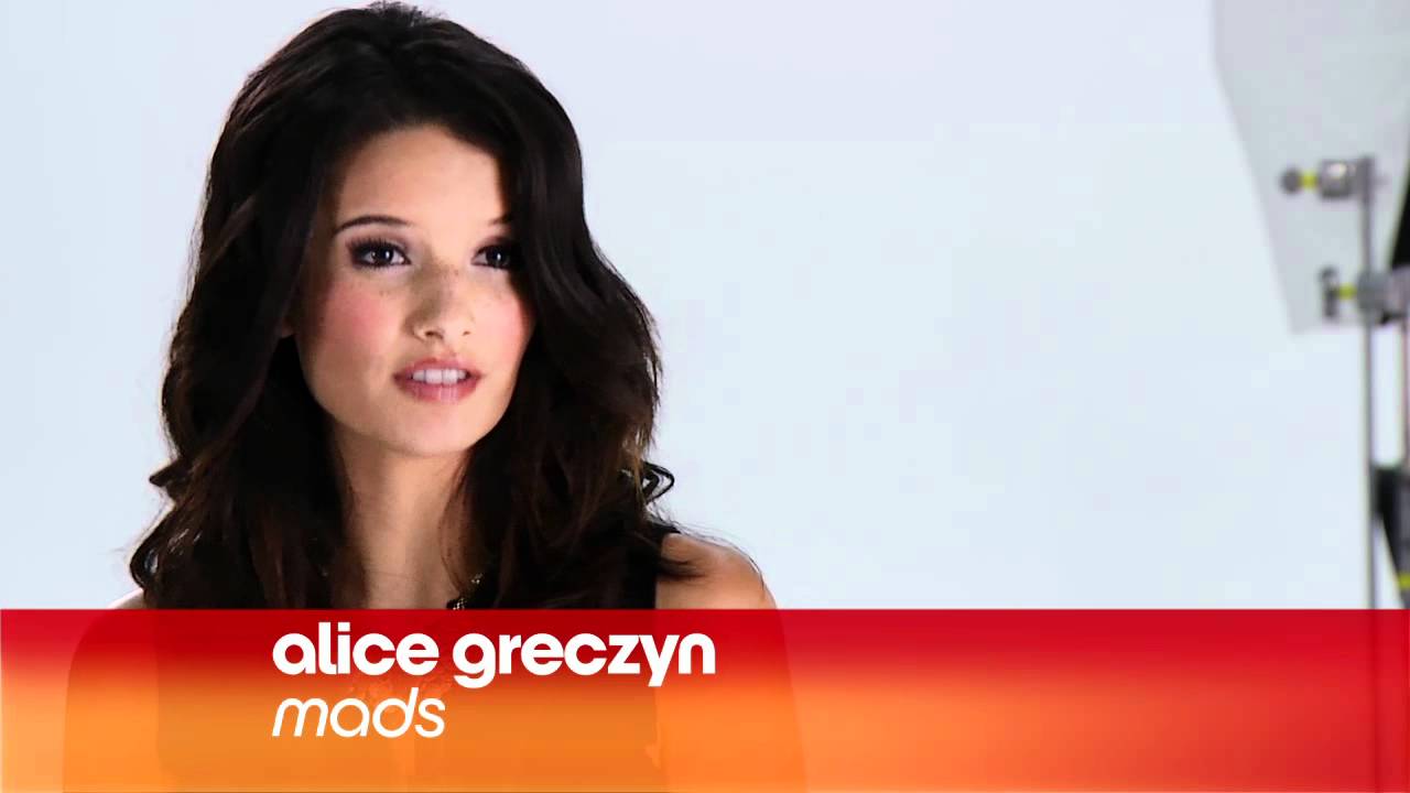 The Lying Game Book - The Lying Game | Freeform