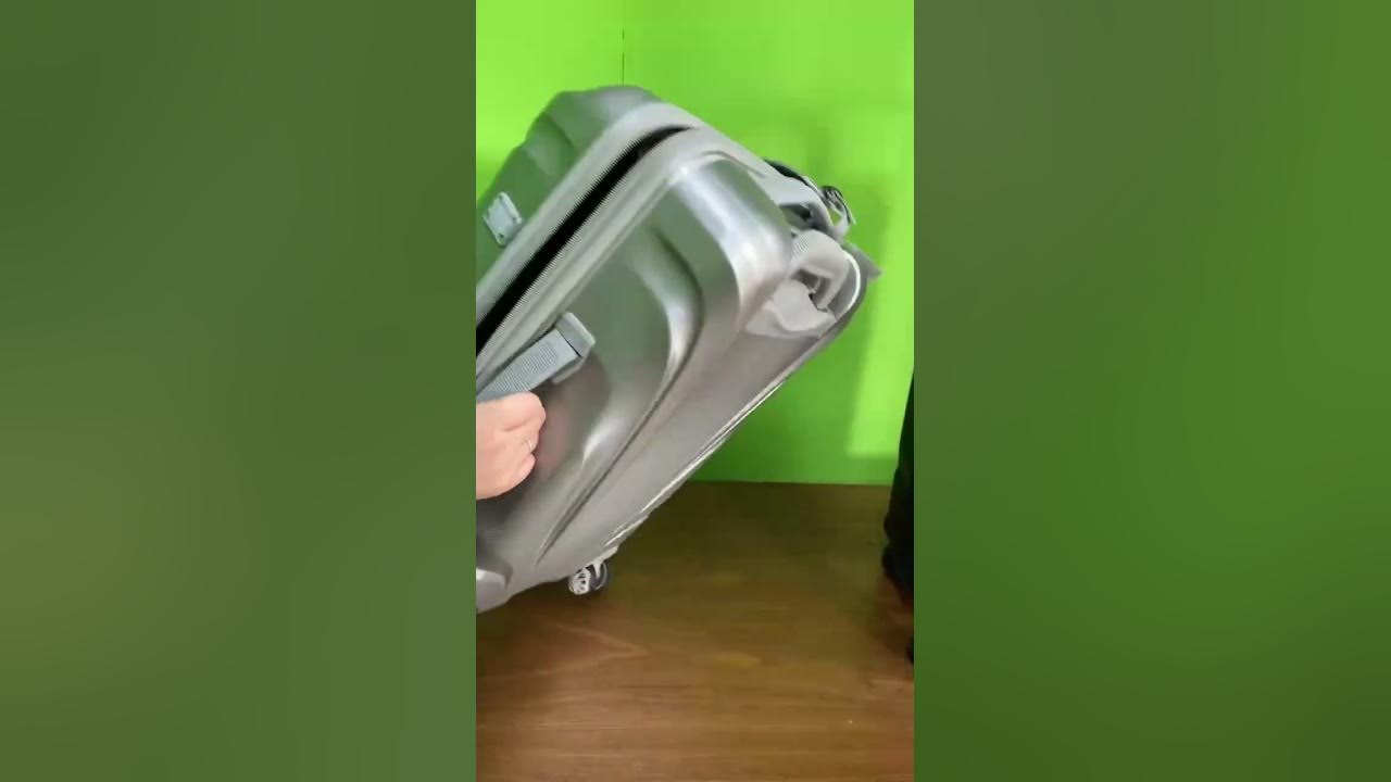 Vali Samsonite Xcalibur XLT CarryOn Hardside Spinner (size 20inch