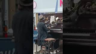 Piano Entertainer In Boscombe Spa Precinct.