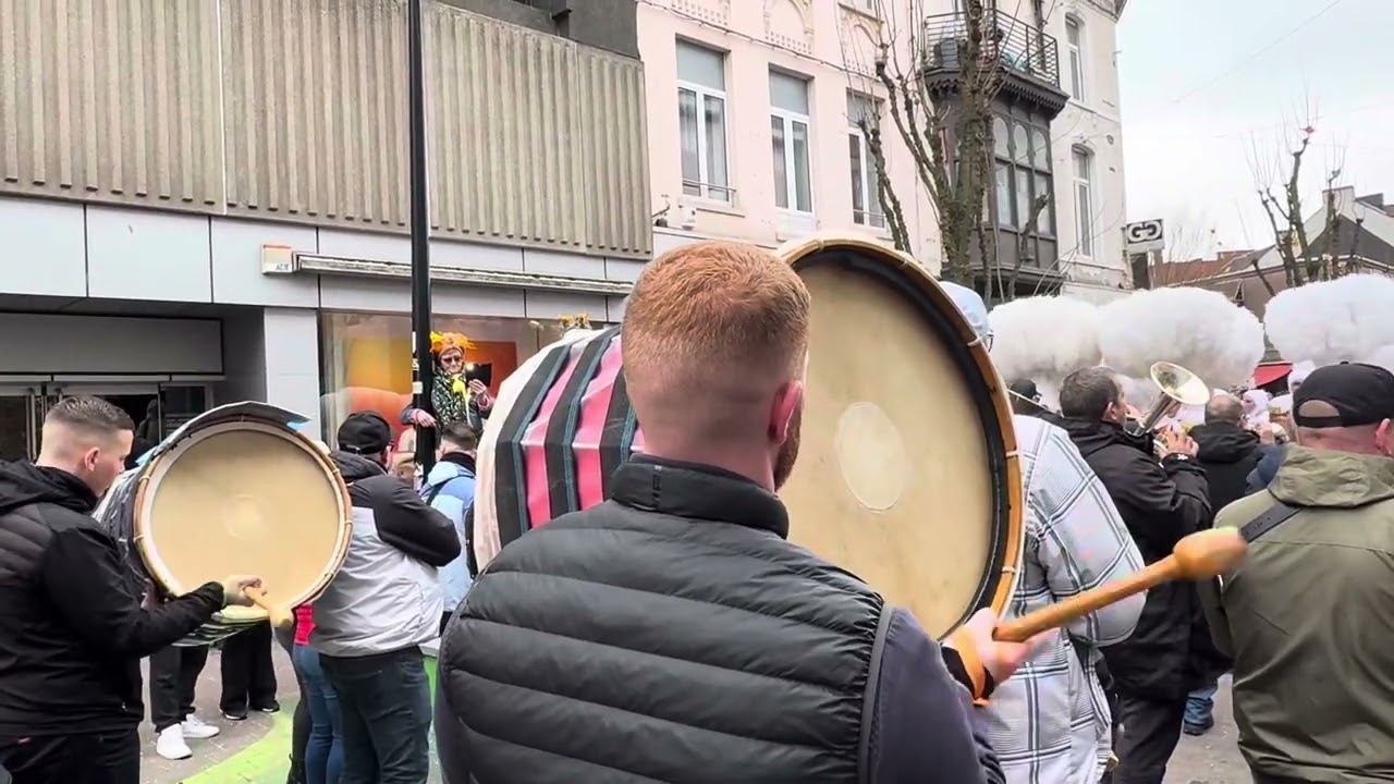 Carnaval de La Louvière 2025 les boute en train