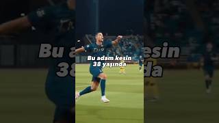 Ronaldo Genç Hali̇ Gi̇bi̇ Atti
