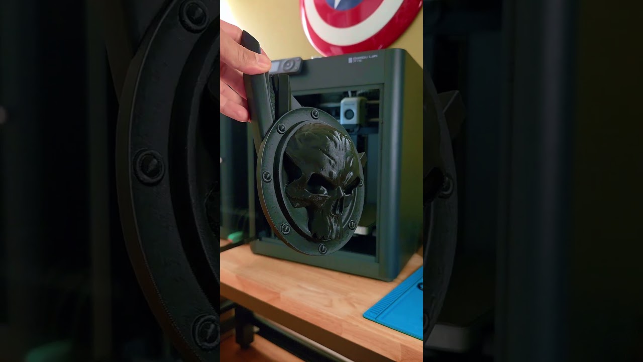 3D Printing the Lich King’s Skull Pauldron Cosplay Build