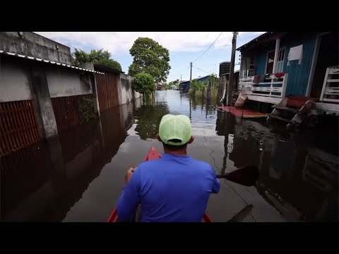 Rio Negro in Brazil reaches record levels, causes floods