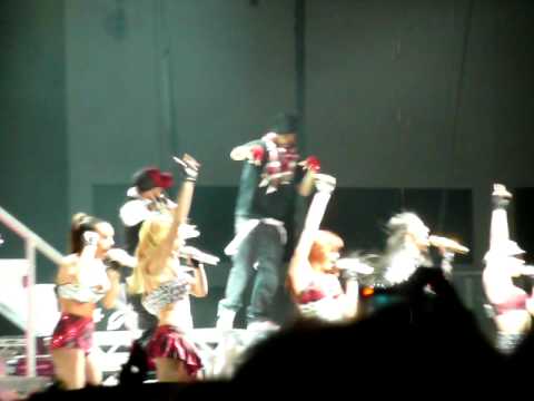 The Pussycat Dolls: Beep (live) - Doll Domination World Tour in Cardiff