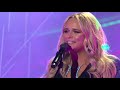 Miranda Lambert - Geraldene (Live from the 56th Annual CMA Awards)