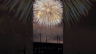 長岡花火 正三尺玉と 上越新幹線 とき