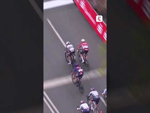 ⚔️​🇧🇪​ Ce duel entre Philipsen et De Lie ! #shorts #cyclisme #philipsen #delie