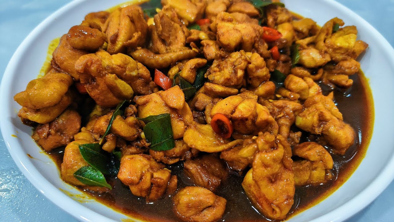 Easy One Pan Soy Sauce Chicken – Juicy & Flavor Packed ｜黄姜酱油鸡｜超简单一锅酱油鸡｜多汁又超入味