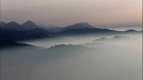 ما شاء الله تلاوة غاية في الجمال.... من القارئ؟؟؟؟؟