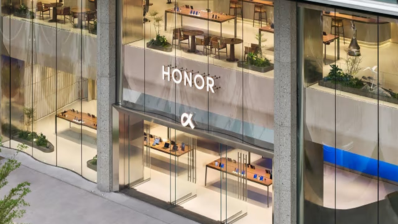Inside HONOR Alpha Store: AI Ecosystem, YOYO Assistant, Aloha Humanoid Robot, Lifestyle Tech & More