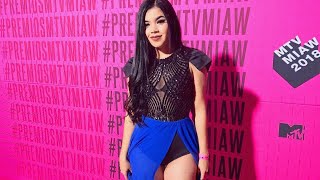 Kenia Os En Los Premios Mtv Miaw