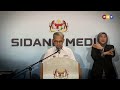 Kerajaan perpaduan kekal stabil, pentadbiran seperti biasa, kata Fahmi