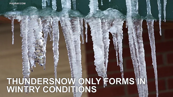 What is thundersnow?