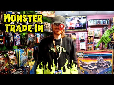 Monstrous Toy Hauls & Halloween Vibes at Dallas Vintage Toys!