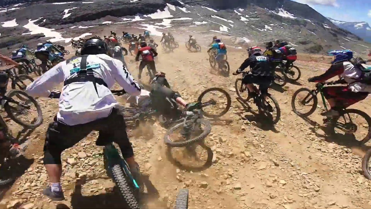 Megavalanche qualification with broken finger and 15 stitches